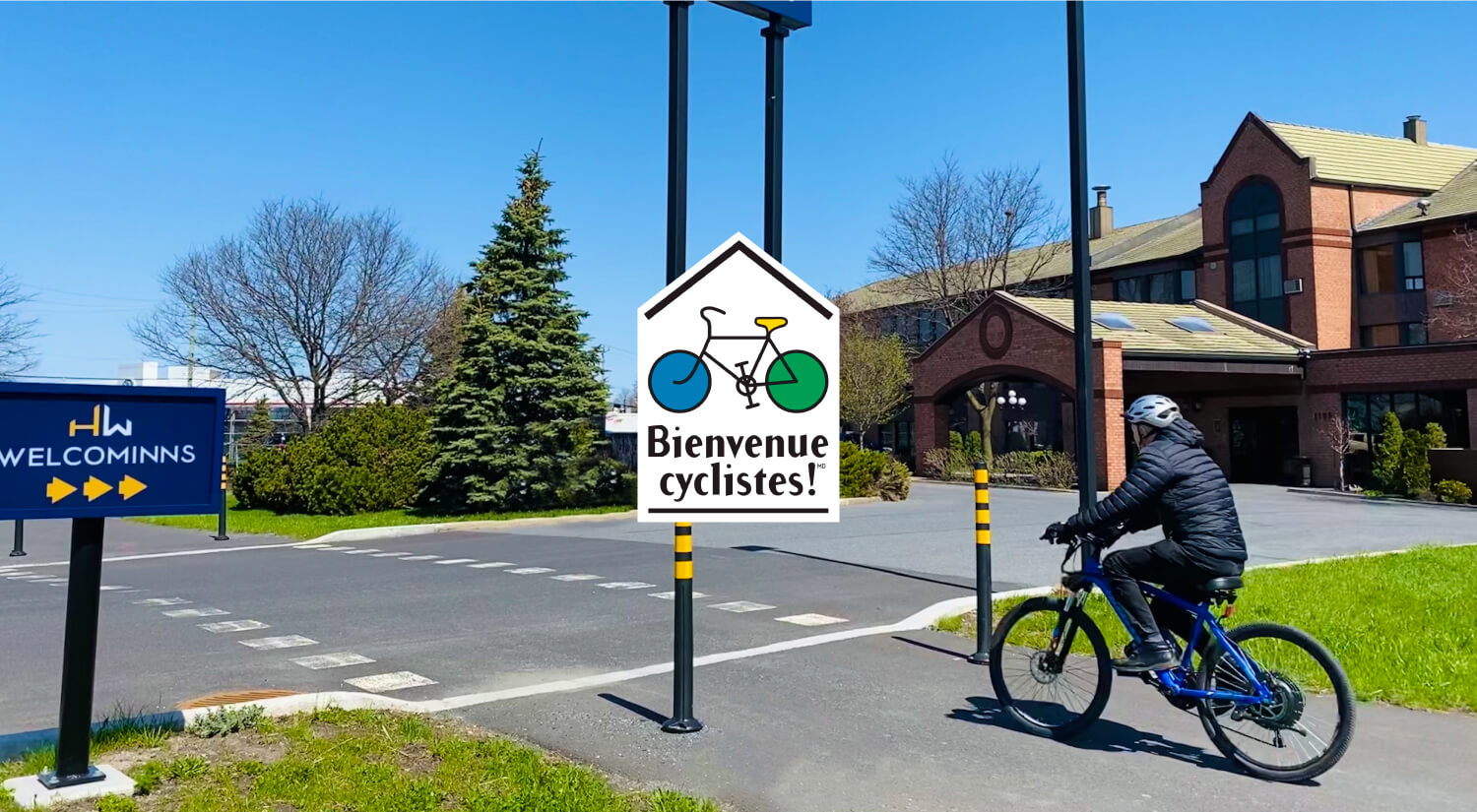 Piste cyclable située directement devant de l'hôtel